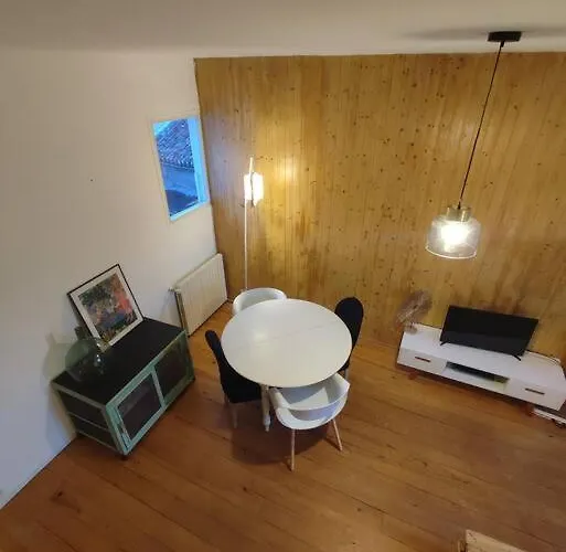 Appartement Grand Duplex, 2 Chambres, Coeur Historique